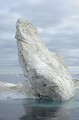 "Hummock", morceau de glace dréssé par les puissants courants marins sous la banquise. bassin de foxe, hummock 